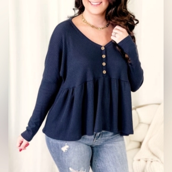 Lovely ❤ Melody Tops - NWT Lovely❤Melody Waffle Knit V-Neck Top W/ Button Detail (Boutique)